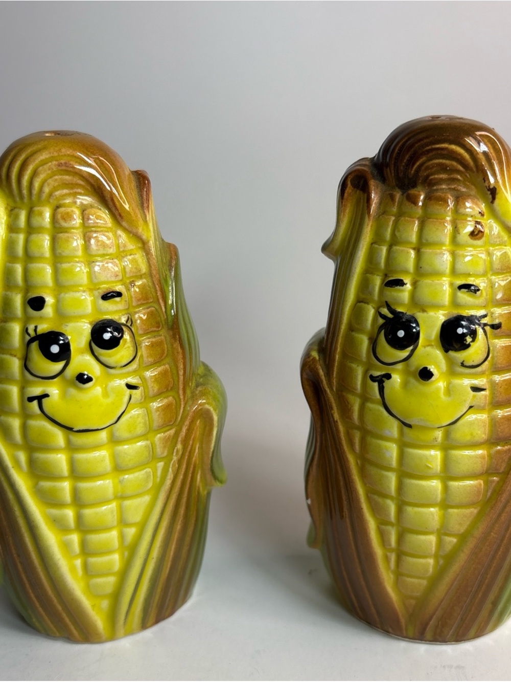 Vintage Anthropomorphic Corn On The Cob Salt And Pepper Shakers